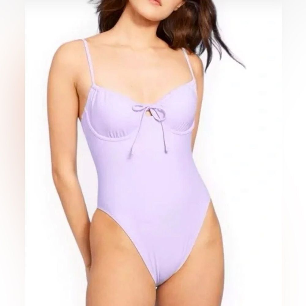 Wild Fable One Piece Swimsuit Lavender Size XS/0-2 NWT-Small Call Out. See photo